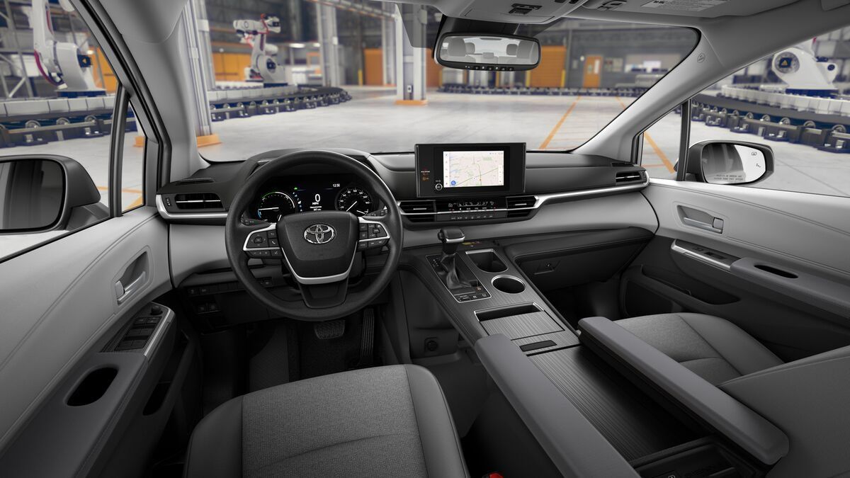 New 2026 Toyota Sienna LE AWD/4WD image 19