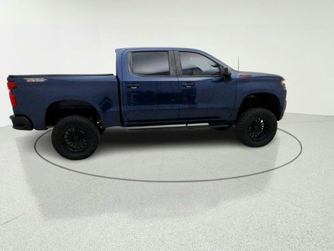 Used 2020 Chevrolet Silverado 1500 LT Trail Boss AWD/4WD image 7