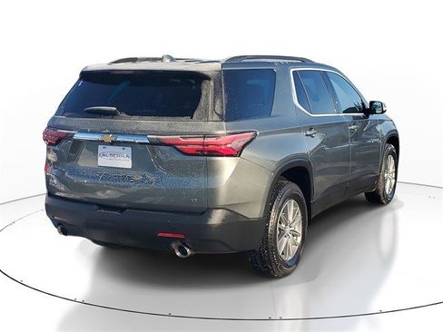 Certified 2023 Chevrolet Traverse LT w/ LPO, Floor Liner Package image 4
