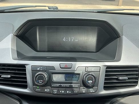 Used 2016 Honda Odyssey EX-L image 22