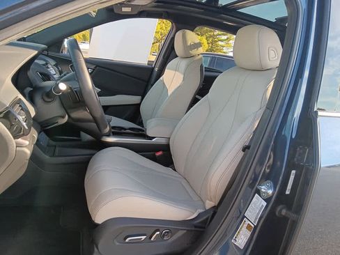 Used 2025 Acura RDX SH-AWD image 13