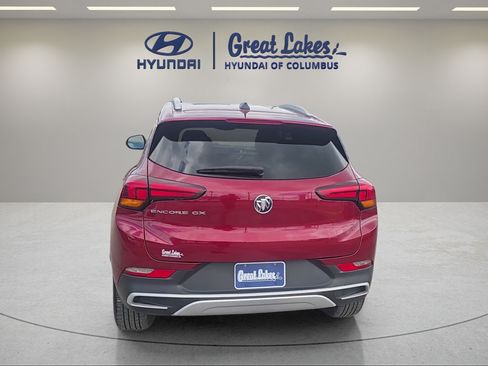 Used 2023 Buick Encore GX Select w/ Safety Package II FWD image 4
