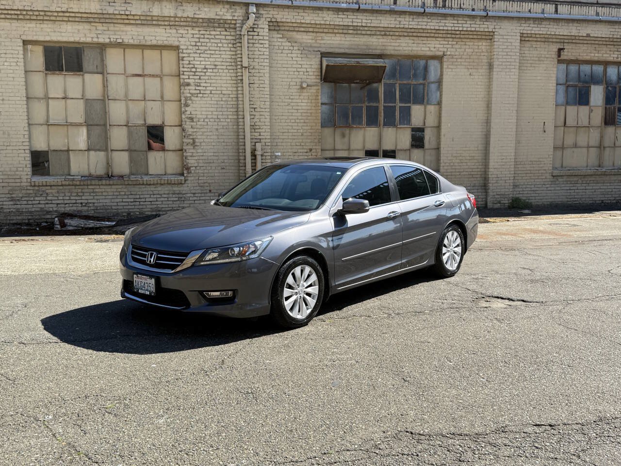 Used 2013 Honda Accord EX-L image 2
