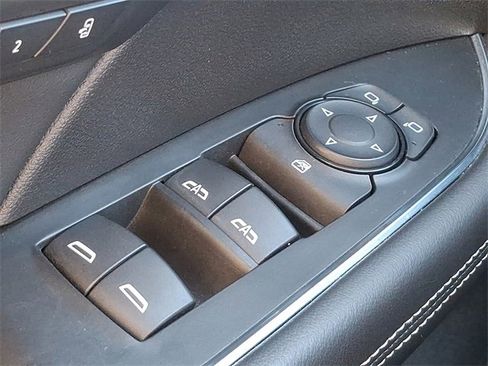 Used 2021 Buick Envision Essence w/ Sport Touring Package image 30