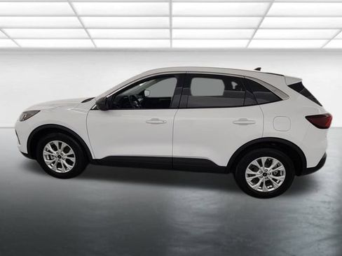 Used 2023 Ford Escape Active image 4