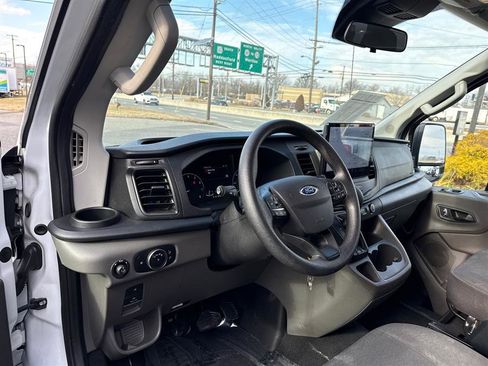 Used 2022 Ford Transit 350 XLT image 35