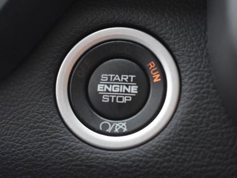 Used 2024 RAM 2500 Big Horn image 31