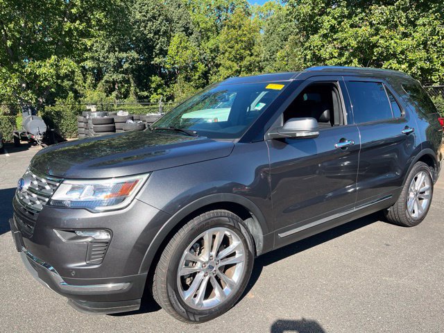Used 2019 Ford Explorer Limited w/ Class III Trailer Tow Package FWD image 1