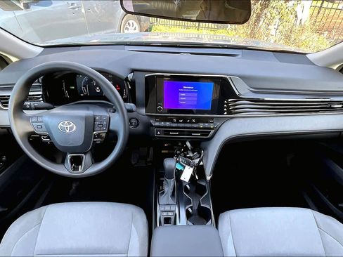 Certified 2026 Toyota Camry LE image 13