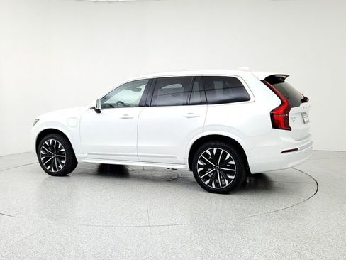 New 2025 Volvo XC90 T8 Ultra w/ Protection Package Premier image 7