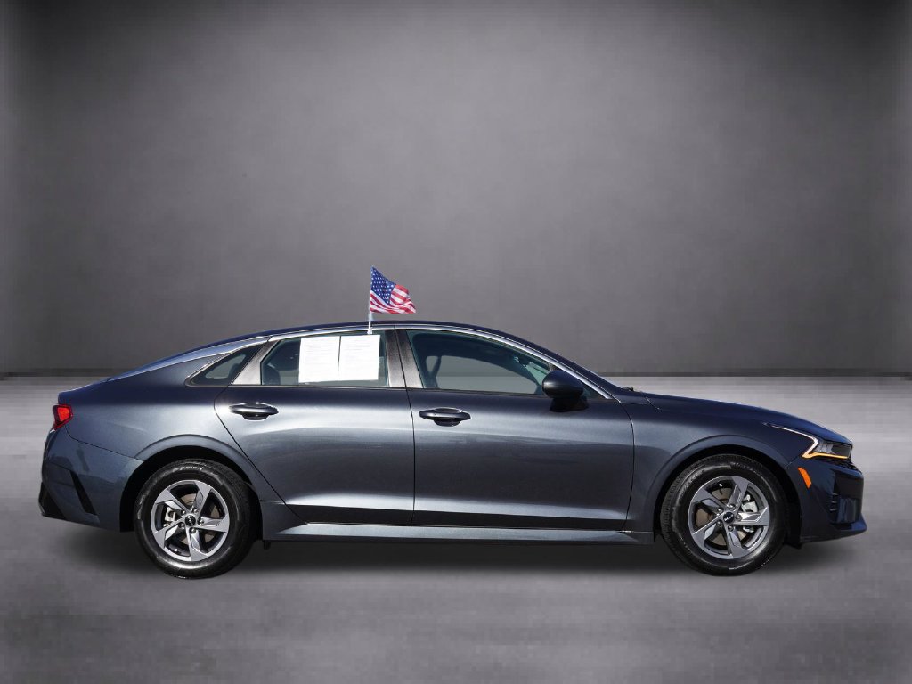 Used 2023 Kia K5 LXS FWD image 3