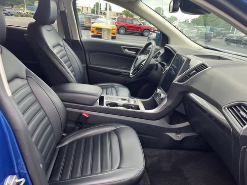 Used 2024 Ford Edge SEL w/ Convenience Package AWD/4WD image 6