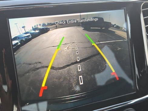 Used 2022 Jeep Grand Cherokee Laredo X image 27