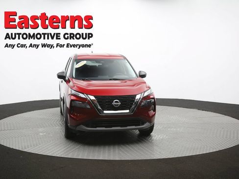 Used 2023 Nissan Rogue S AWD/4WD image 50