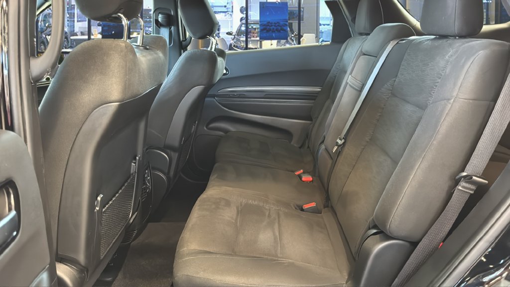 Used 2022 Dodge Durango SXT w/ Blacktop Package AWD/4WD image 16