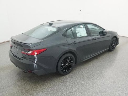 New 2026 Toyota Camry SE image 9