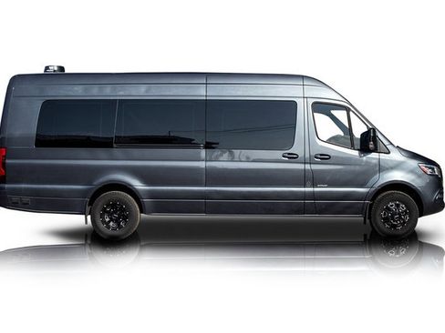 Used 2020 Mercedes-Benz Sprinter 3500 image 2