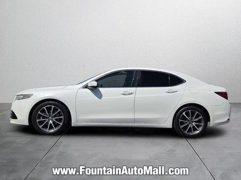 Used 2016 Acura TLX V6 FWD image 2