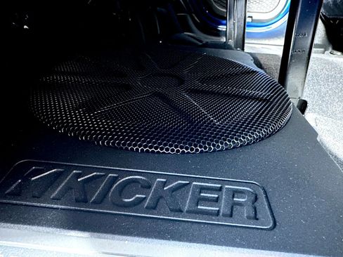 Used 2024 Jeep Wrangler Unlimited Sport image 25