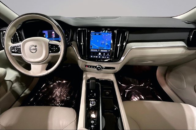 Certified 2023 Volvo V60 B5 Cross Country Plus w/ Climate Package AWD/4WD image 19