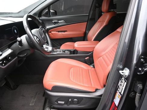 Used 2023 Kia Sportage SX FWD image 21