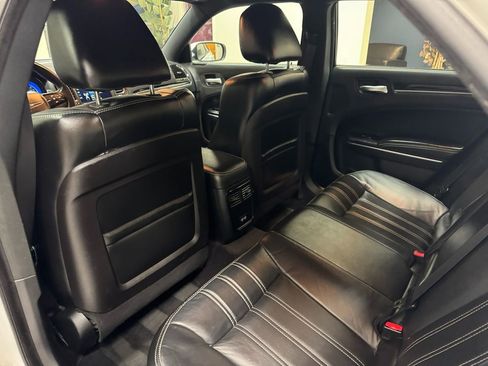 Used 2017 Chrysler 300 S image 47