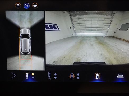 New 2026 Chevrolet Equinox ACTIV w/ Convenience Package III FWD image 33