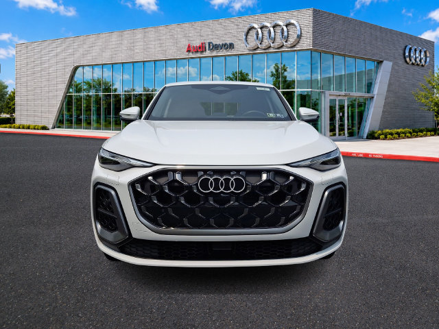 Certified 2025 Audi Q5 Premium w/ Convenience Package AWD/4WD image 2