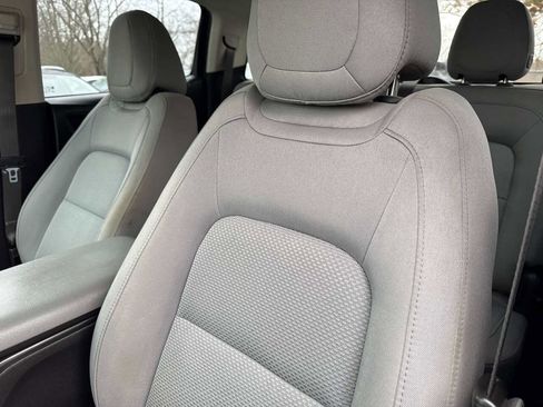 Used 2019 Chevrolet Colorado W/T w/ WT Convenience Package image 18