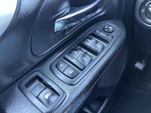 Used 2017 Dodge Grand Caravan GT FWD image 25