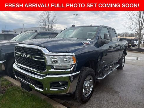 Used 2024 RAM 2500 Big Horn w/ Bed Utility Group image 1