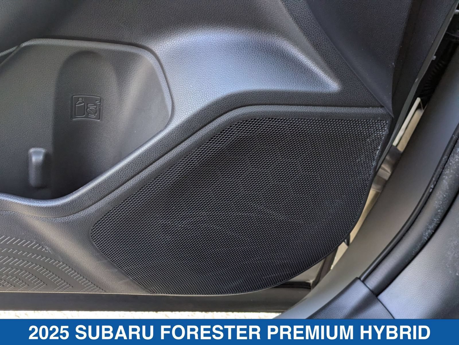 Certified 2025 Subaru Forester Premium AWD/4WD image 14