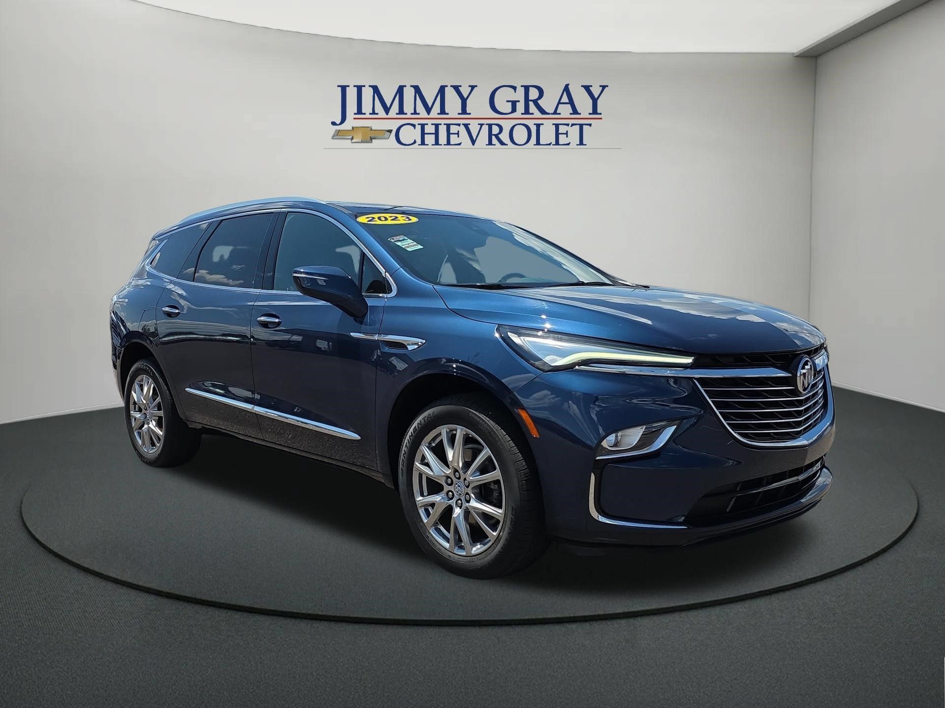 Used 2023 Buick Enclave Essence w/ Experience Buick Package FWD image 7