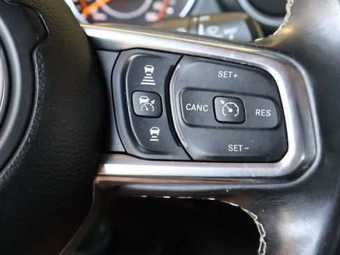 Used 2020 Jeep Gladiator Overland AWD/4WD image 20