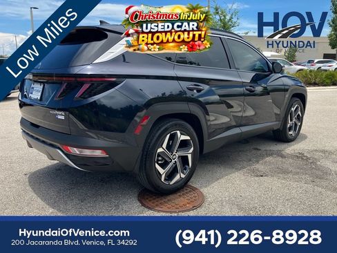 Certified 2024 Hyundai Tucson Limited AWD/4WD image 7