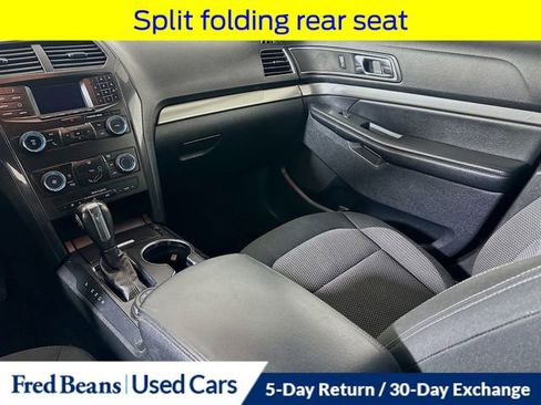 Used 2019 Ford Explorer XLT w/ Class III Trailer Tow Package image 25
