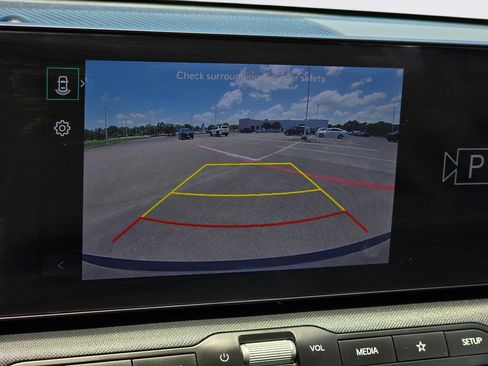 Used 2025 Kia K4 FWD image 18