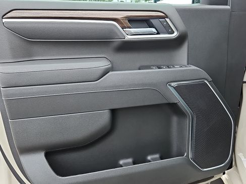 New 2026 Chevrolet Silverado 1500 RST AWD/4WD image 10