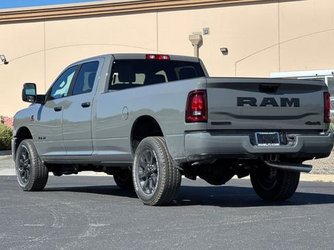 New 2026 RAM 3500 Big Horn AWD/4WD image 5