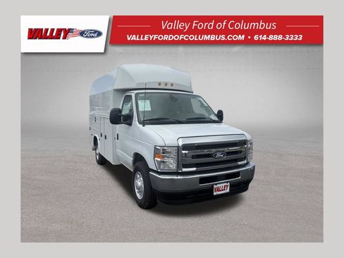 New 2026 Ford E-350 and Econoline 350 Super Duty w/ Power Equipment Group RWD image 1