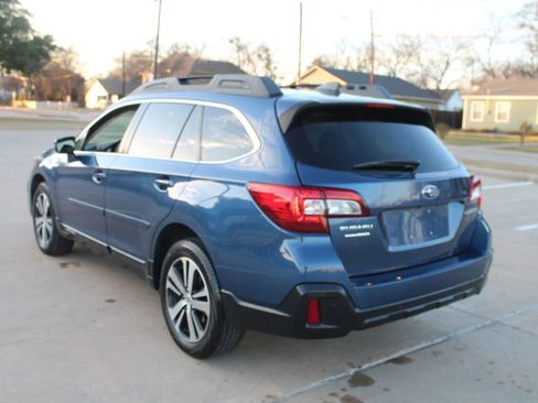 Used 2019 Subaru Outback 2.5i Limited image 11