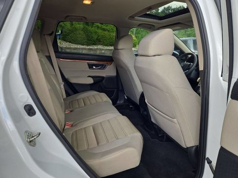Used 2017 Honda CR-V EX image 19