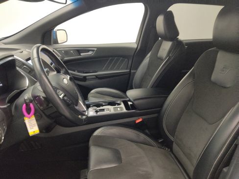 Used 2020 Ford Edge ST w/ Cold Weather Package image 17