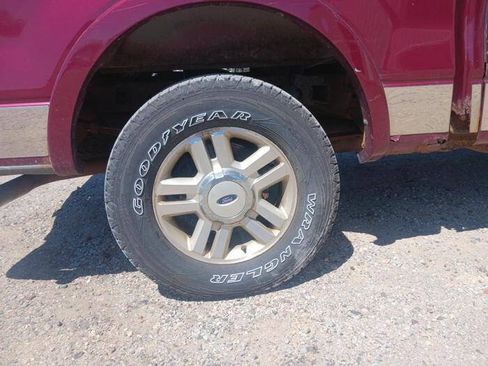 Used 2004 Ford F150 XLT AWD/4WD image 12