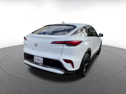 Used 2025 Buick Envista Sport Touring image 14