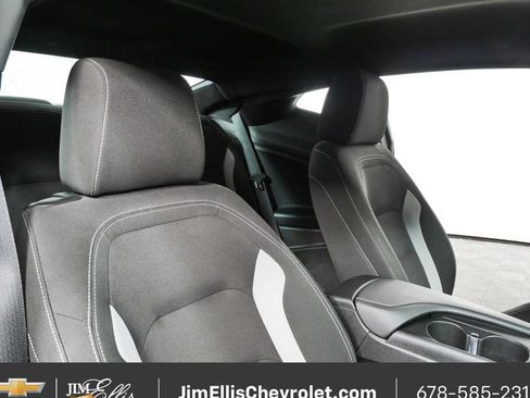 Certified 2023 Chevrolet Camaro LT RWD image 17