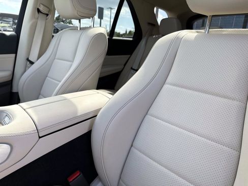 Certified 2024 Mercedes-Benz GLE 450 4MATIC image 23