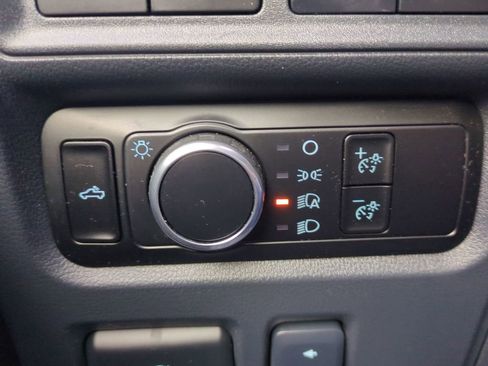 Used 2024 Ford F150 Lightning Lariat image 30