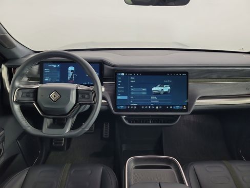 Used 2024 Rivian R1S Adventure image 27