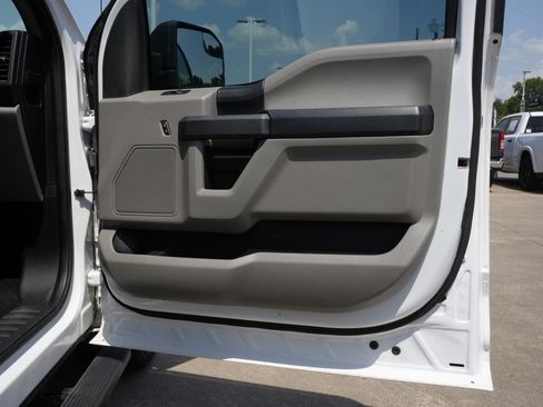 Used 2019 Ford F150 XL w/ Equipment Group 101A Mid RWD image 25